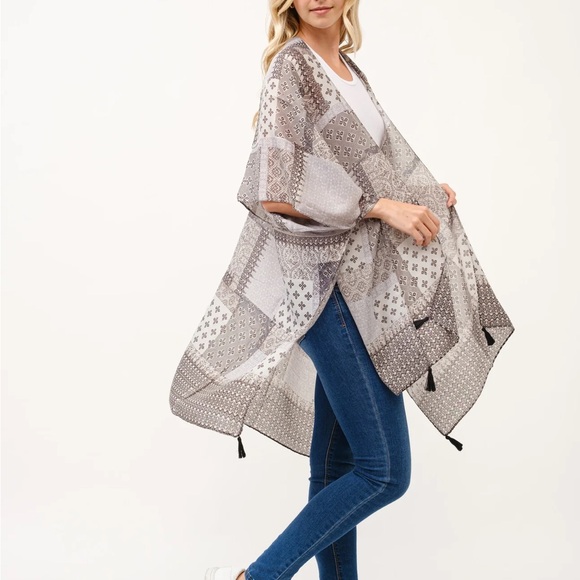 Raj Gray patchwork Kimono Cardigan - Picture 2 of 4